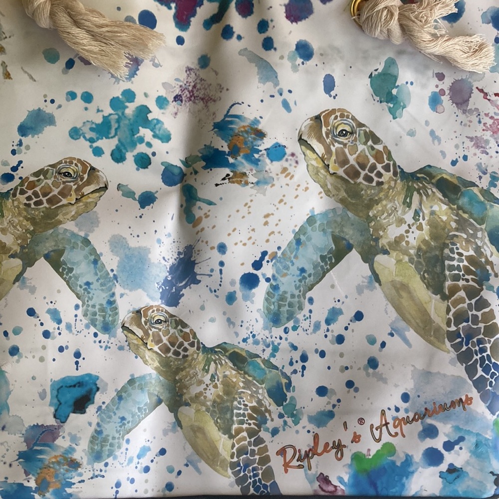 Turtle Print Tote Bag with Rope Handles - Picture 4 of 6